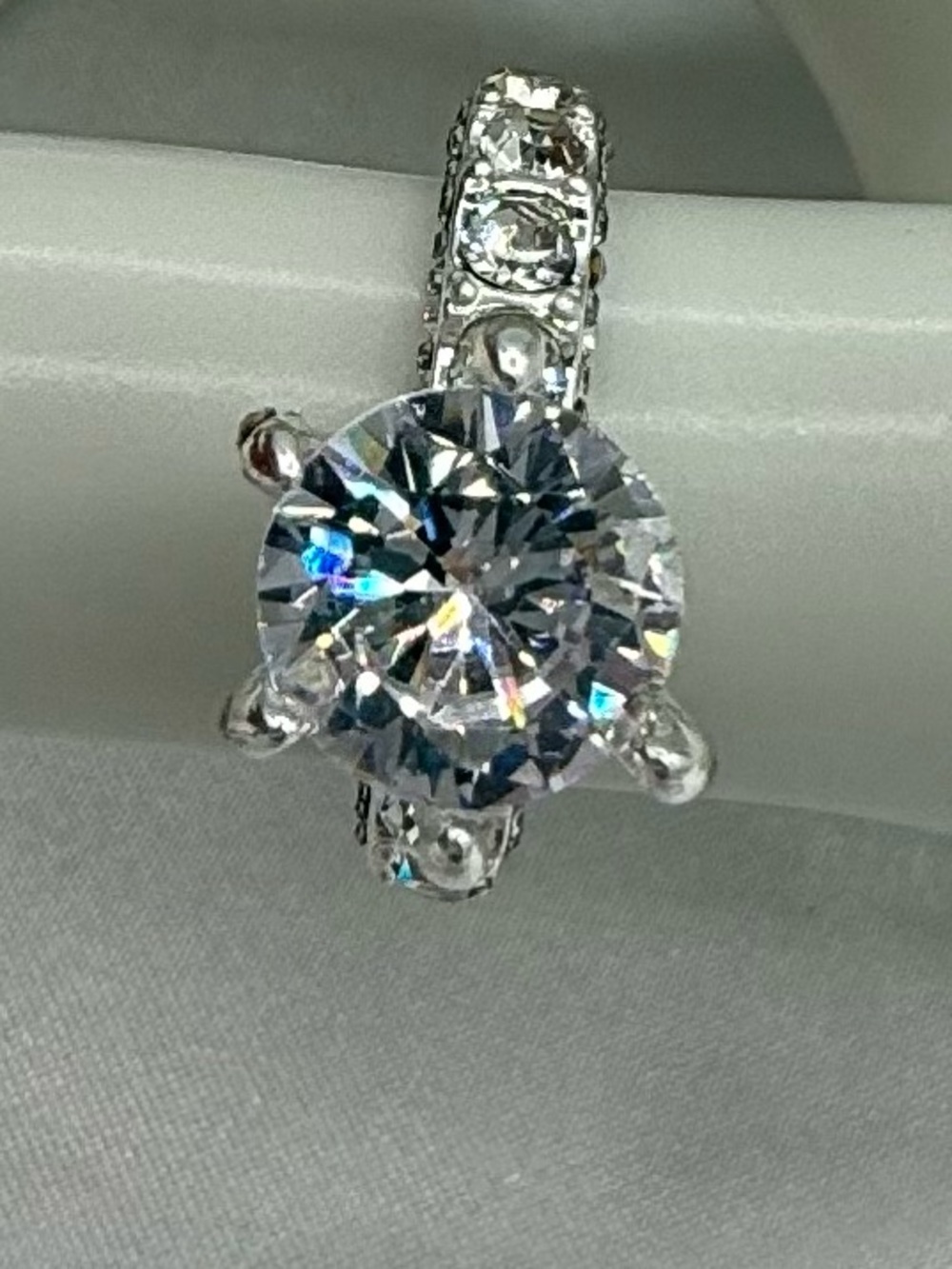 Silver Tone Sz 7 5 Prong Classic Moissanite Like Solitaire Engagement 3 Carat